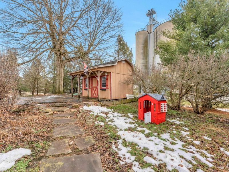 147 N Clayton Street, Centerburg, OH 43011 Photo 27