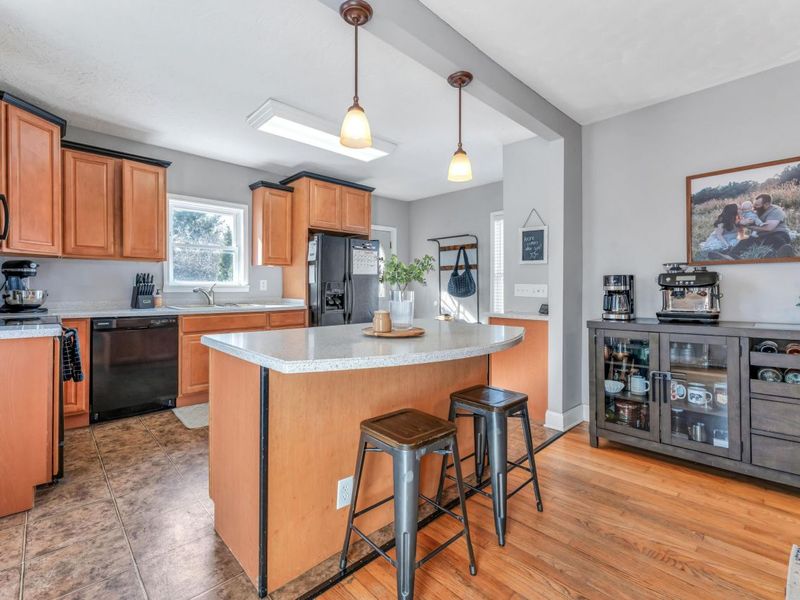 147 N Clayton Street, Centerburg, OH 43011 Photo 4