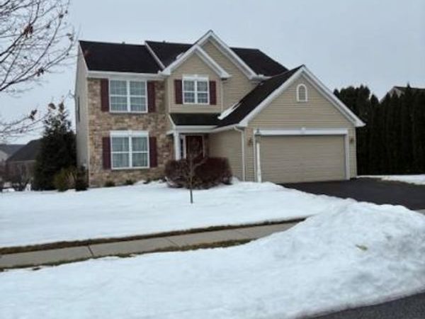 10 HARVEST DRIVE, EPHRATA, PA 17522