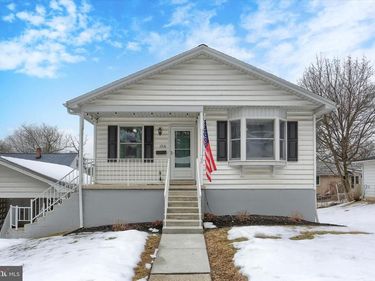 1921 DARTMOUTH STREET, CAMP HILL, PA 17011