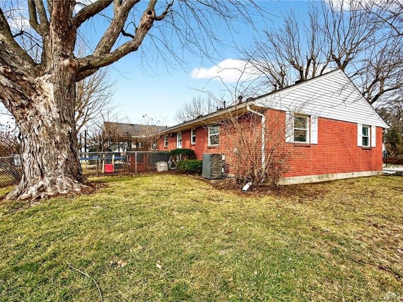 2364 Hemphill Road, Dayton, OH 45440 Photo 43