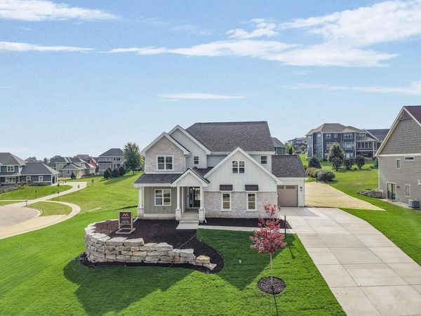 920 Carnoustie Way, Oregon, WI 53575