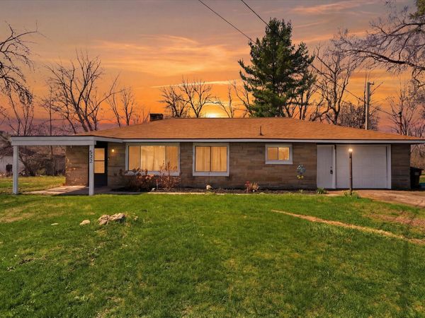 522 4th Street, Michigan Center, MI 49254