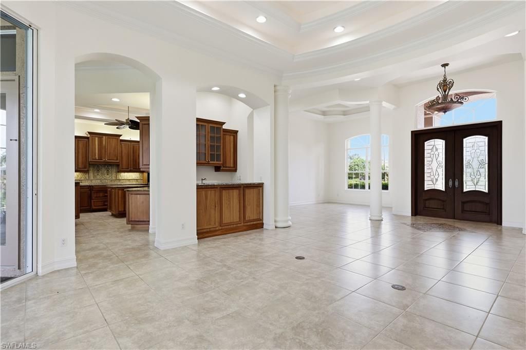 1687 Persimmon Dr, Naples, FL 34109 Photo