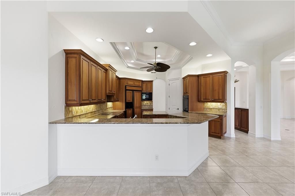 1687 Persimmon Dr, Naples, FL 34109 Photo