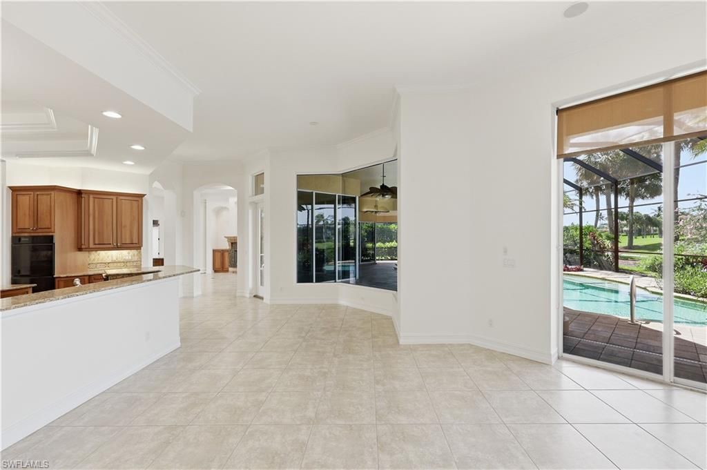1687 Persimmon Dr, Naples, FL 34109 Photo