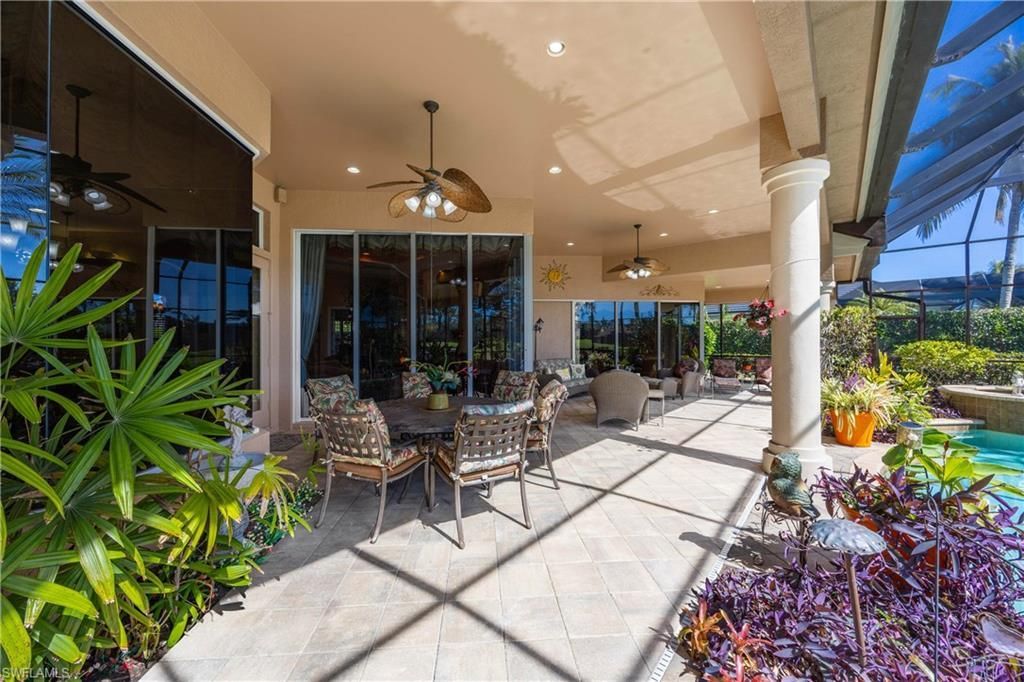 1687 Persimmon Dr, Naples, FL 34109 Photo