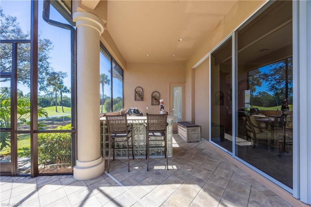 1687 Persimmon Dr, Naples, FL 34109 Photo