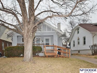 2442 Mary Street, Omaha, NE 68112