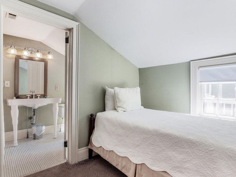 313 E Broadway E, Granville, OH 43023 Photo 79