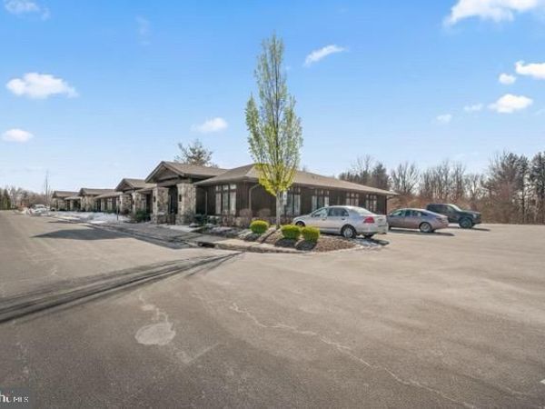 2275 HIGHWAY 33, Unit 308, HAMILTON, NJ 08690