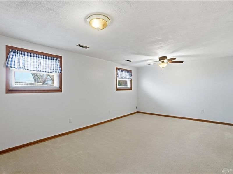 5139 Waverly Street, Enon Vlg, OH 45324 Photo 36