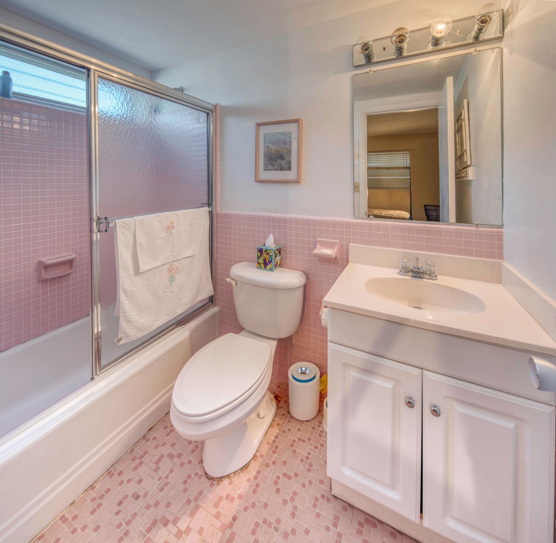 1 N Golfview Road, Unit 205, Lake Worth Beach, FL 33460 Photo