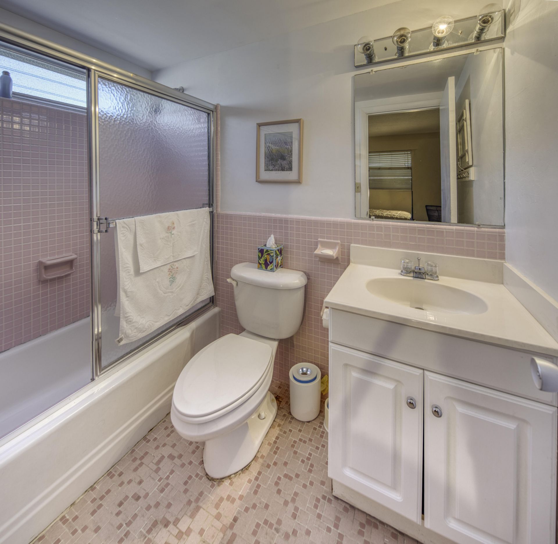 1 N Golfview Road, Unit 205, Lake Worth Beach, FL 33460 Photo