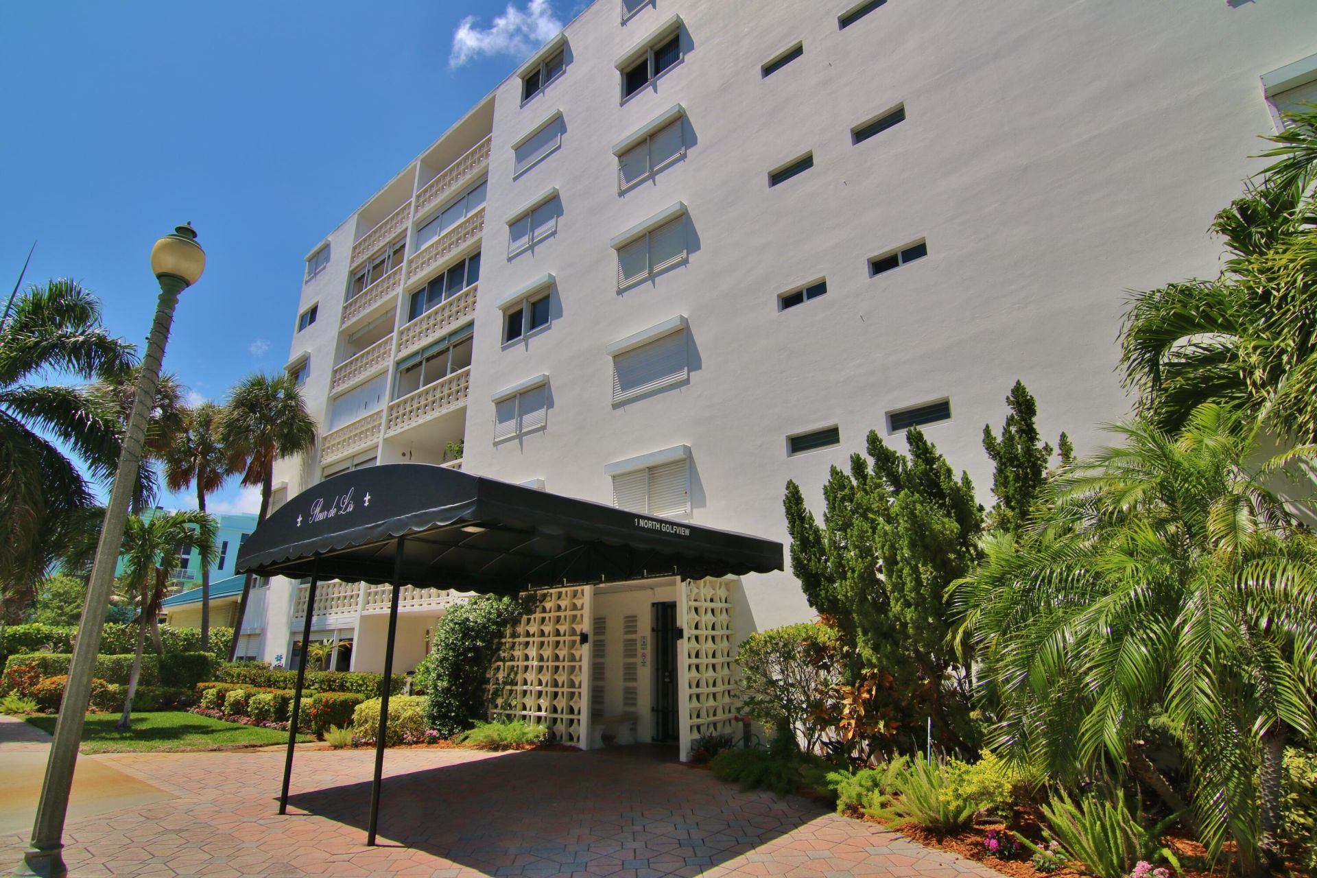 1 N Golfview Road, Unit 205, Lake Worth Beach, FL 33460 Photo