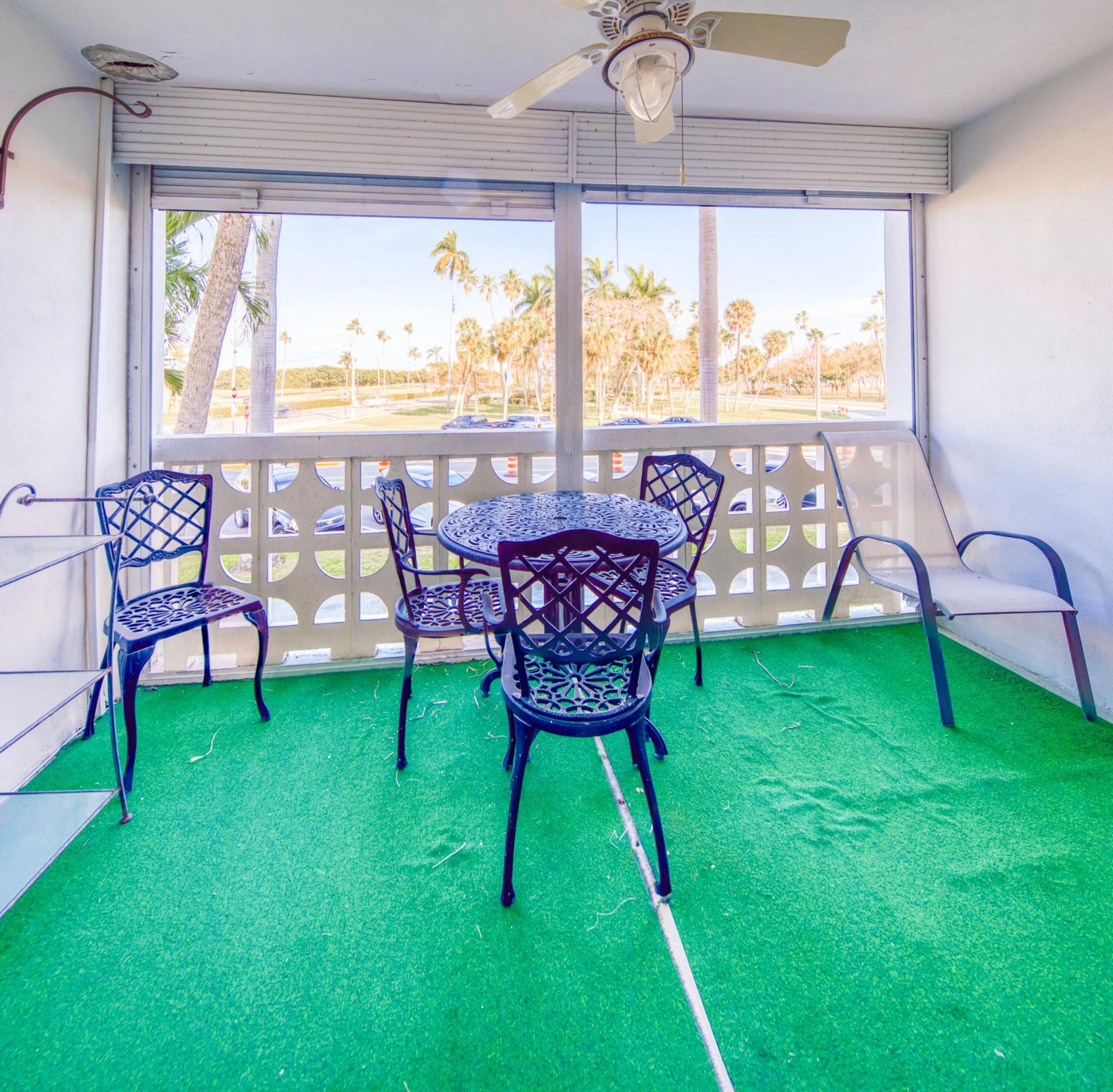 1 N Golfview Road, Unit 205, Lake Worth Beach, FL 33460 Photo