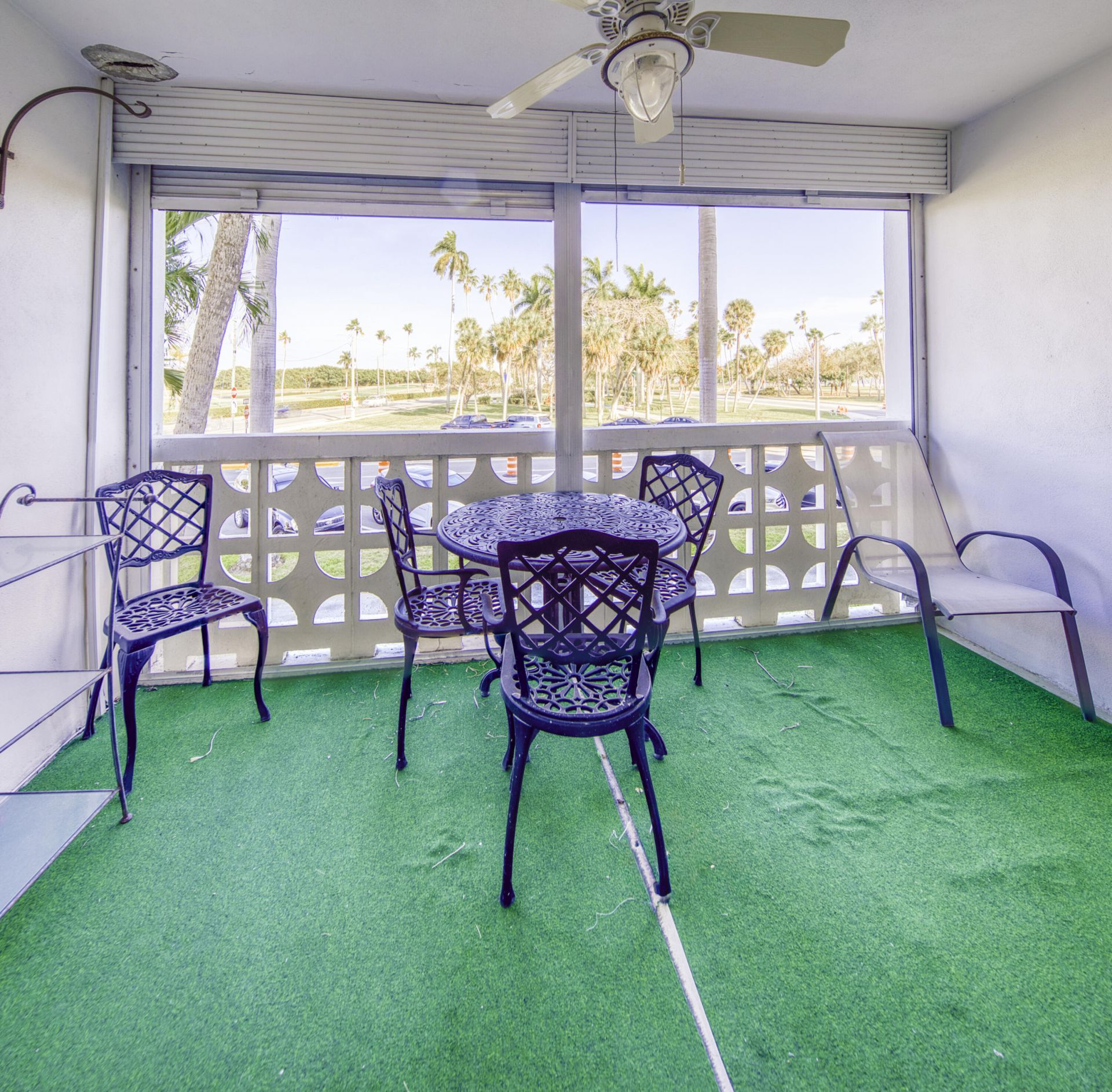 1 N Golfview Road, Unit 205, Lake Worth Beach, FL 33460 Photo