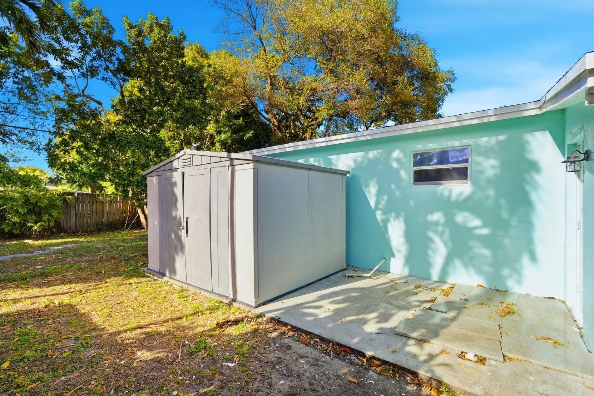 5961 NW 42nd Avenue, Fort Lauderdale, FL 33319 Photo