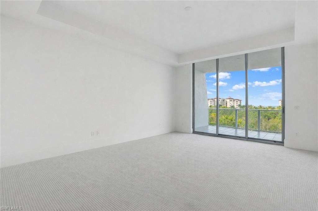 4810 Pelican Colony, Unit 403, Bonita Springs, FL 34134 Photo