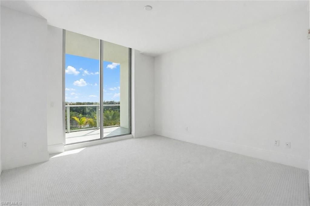 4810 Pelican Colony, Unit 403, Bonita Springs, FL 34134 Photo