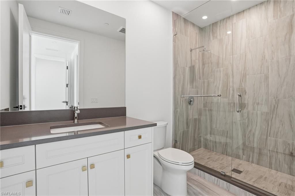 4810 Pelican Colony, Unit 403, Bonita Springs, FL 34134 Photo