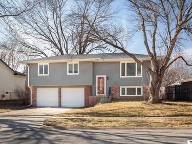 5111 S 30th Street, Lincoln, NE 68516