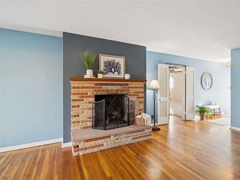 725 N Hawkins Avenue, Akron, OH 44313 Photo 11