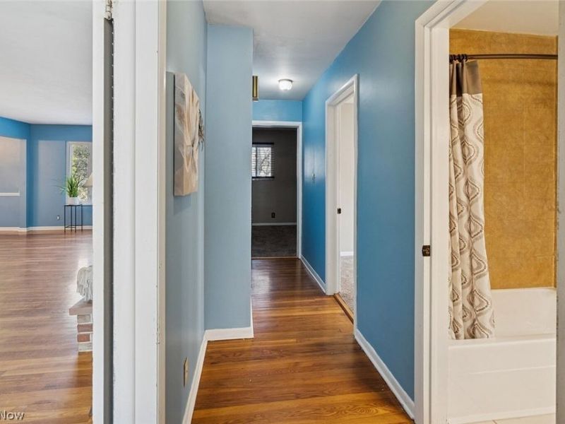 725 N Hawkins Avenue, Akron, OH 44313 Photo 20