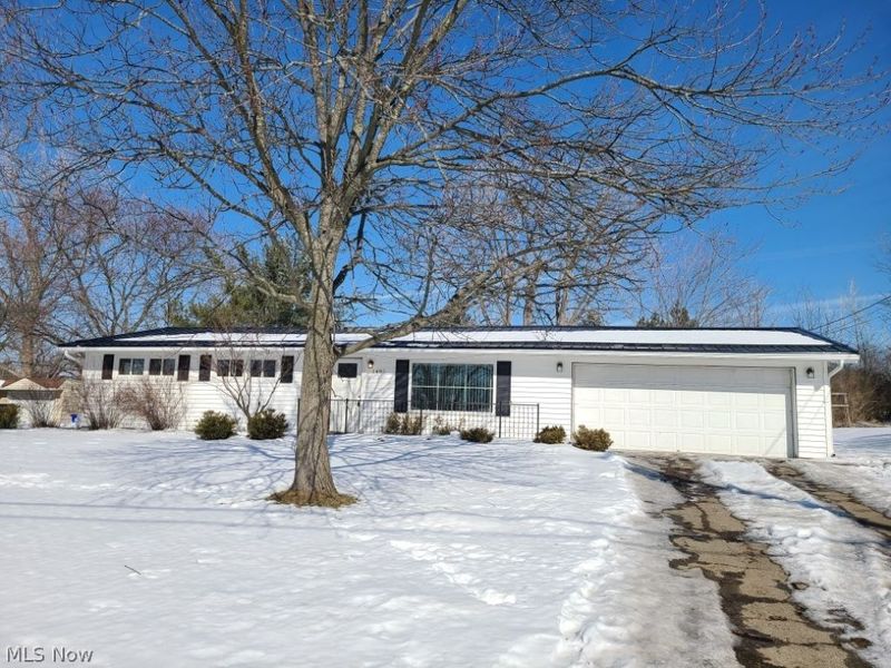 1485 Pike Parkway, Streetsboro, OH 44241 Photo 1