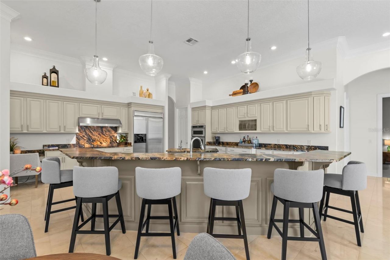 5264 61st Avenue S, Saint Petersburg, FL 33715 Photo