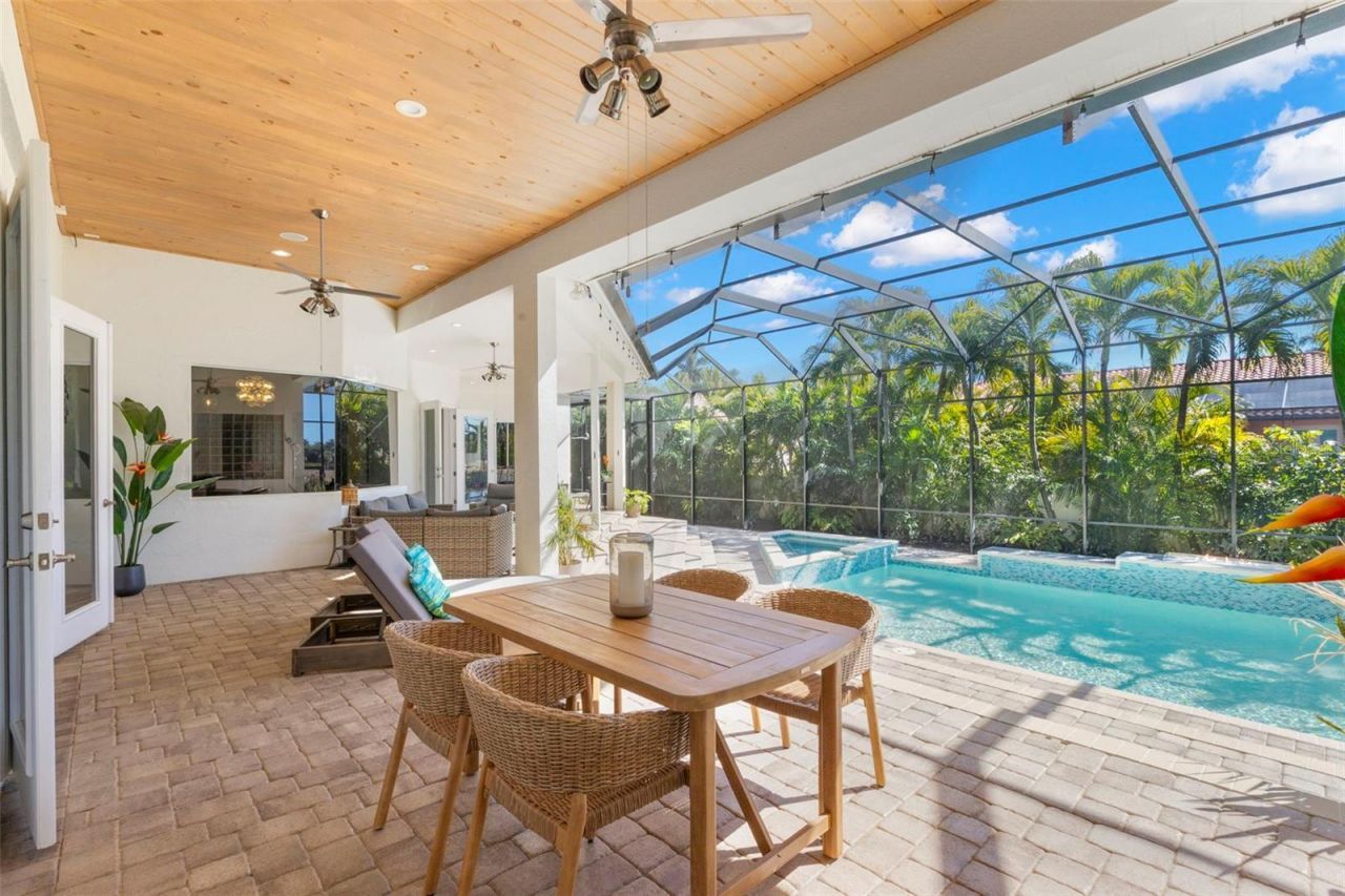 5264 61st Avenue S, Saint Petersburg, FL 33715 Photo