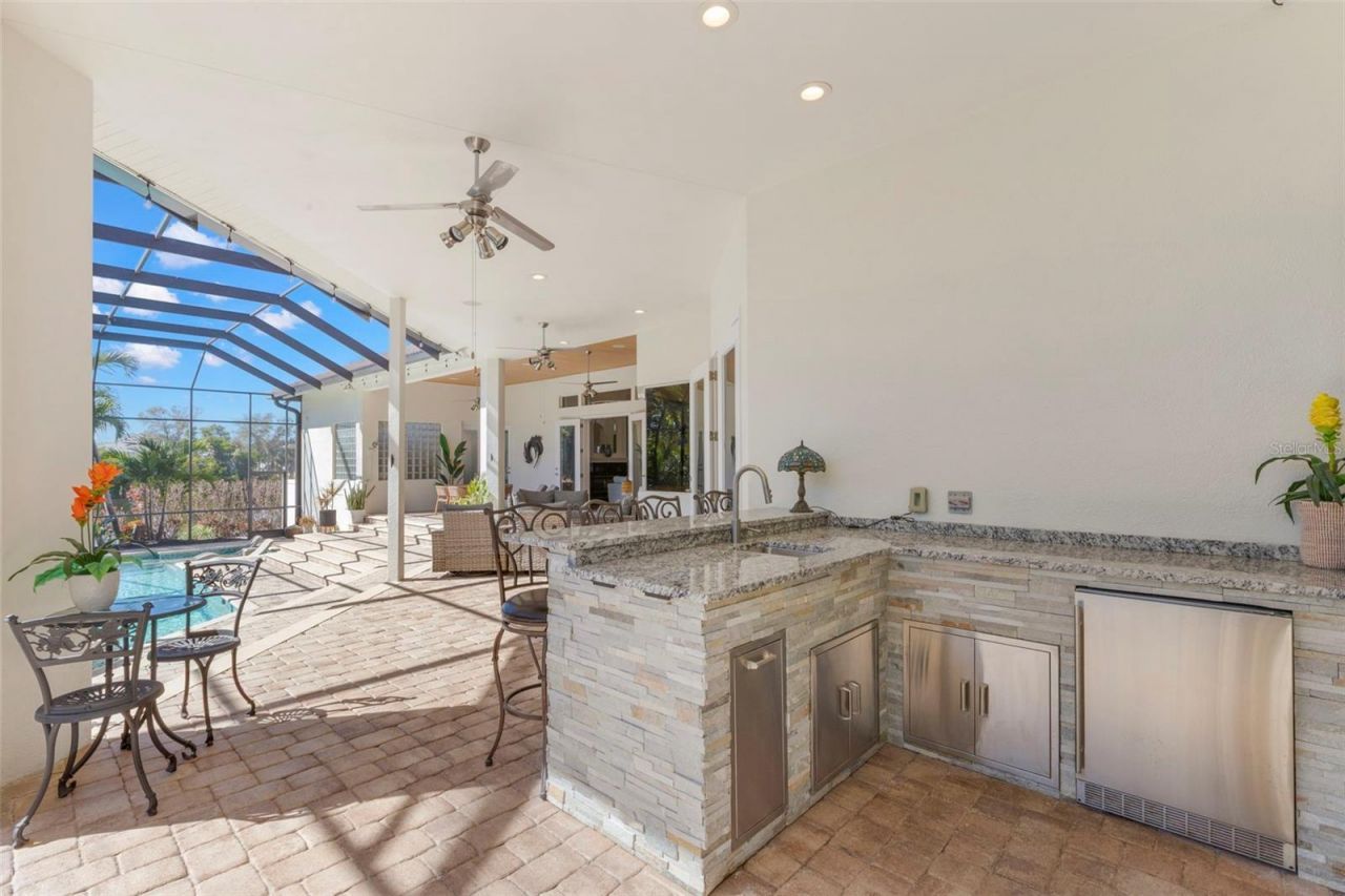 5264 61st Avenue S, Saint Petersburg, FL 33715 Photo
