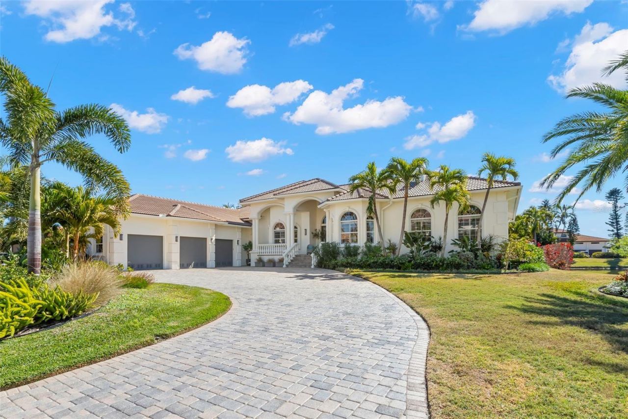 5264 61st Avenue S, Saint Petersburg, FL 33715 Photo