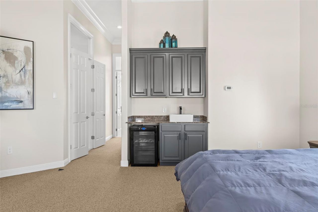 5264 61st Avenue S, Saint Petersburg, FL 33715 Photo