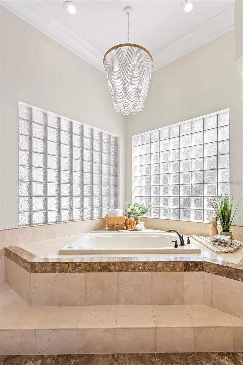 5264 61st Avenue S, Saint Petersburg, FL 33715 Photo