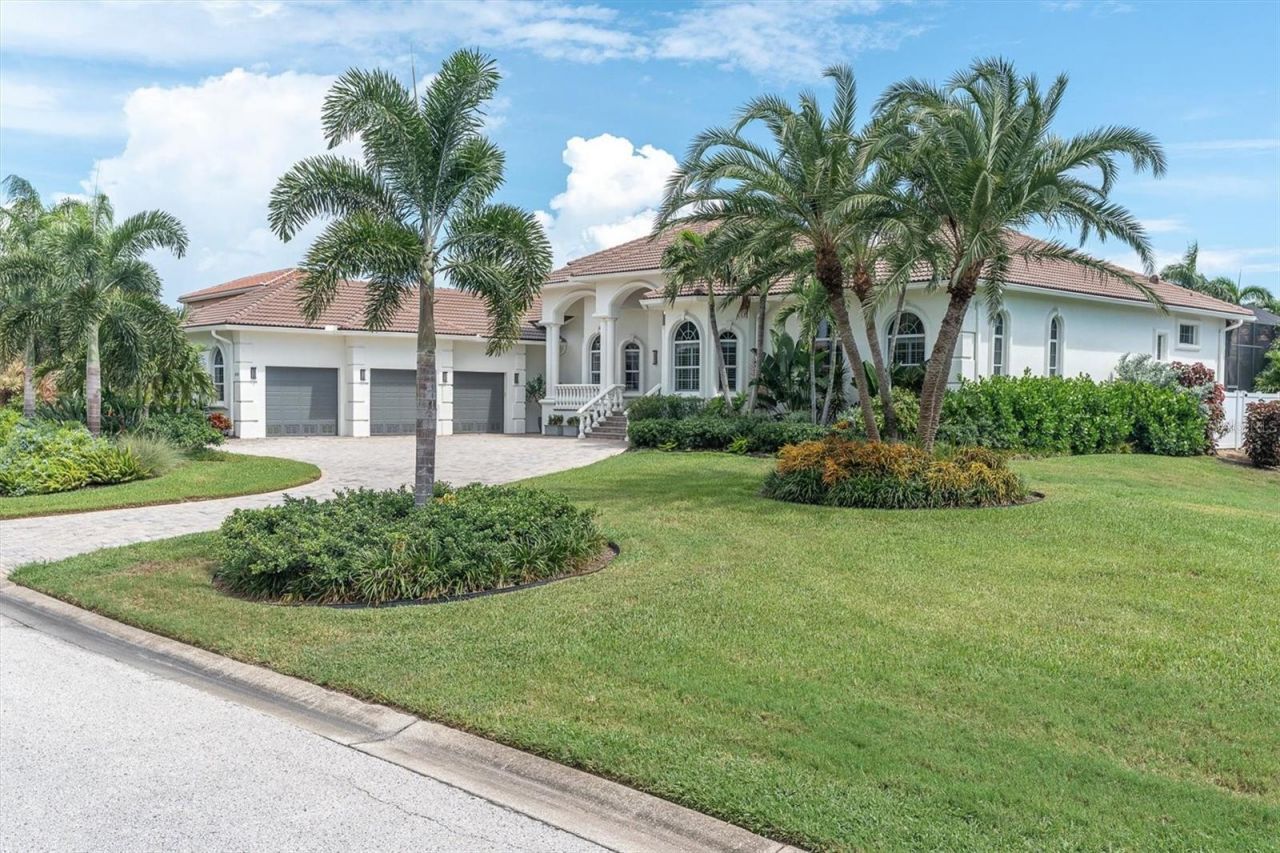 5264 61st Avenue S, Saint Petersburg, FL 33715 Photo