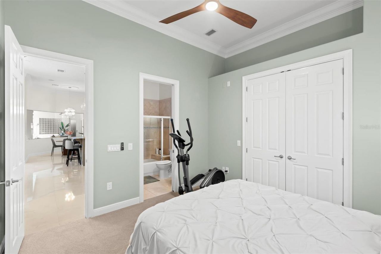 5264 61st Avenue S, Saint Petersburg, FL 33715 Photo