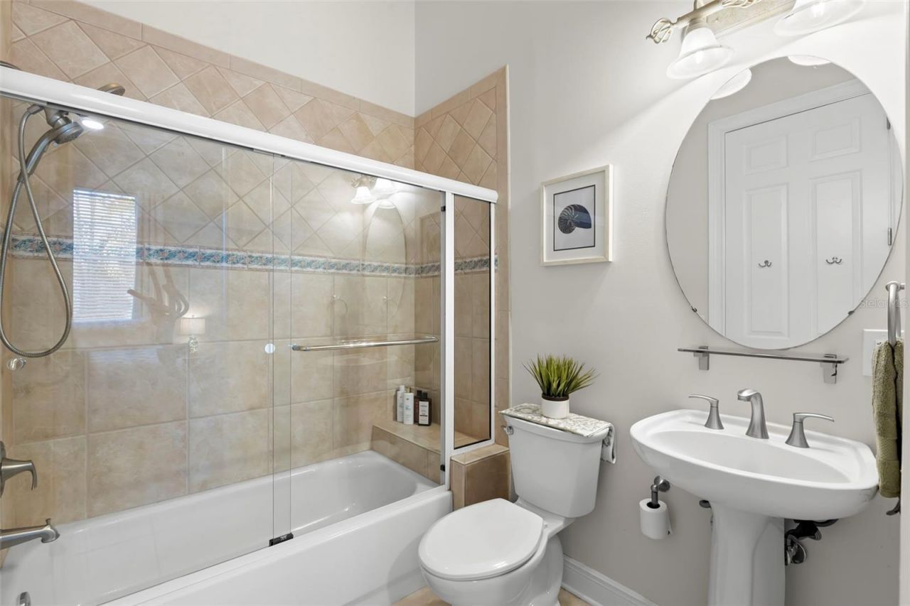 5264 61st Avenue S, Saint Petersburg, FL 33715 Photo