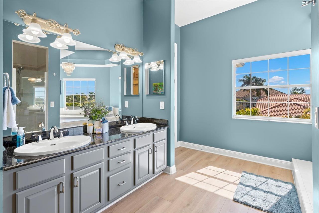 5264 61st Avenue S, Saint Petersburg, FL 33715 Photo