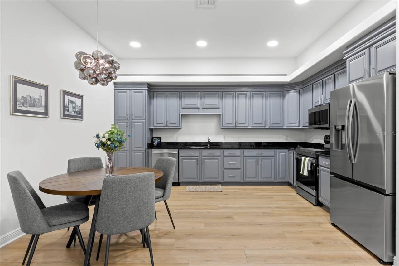 5264 61st Avenue S, Saint Petersburg, FL 33715 Photo