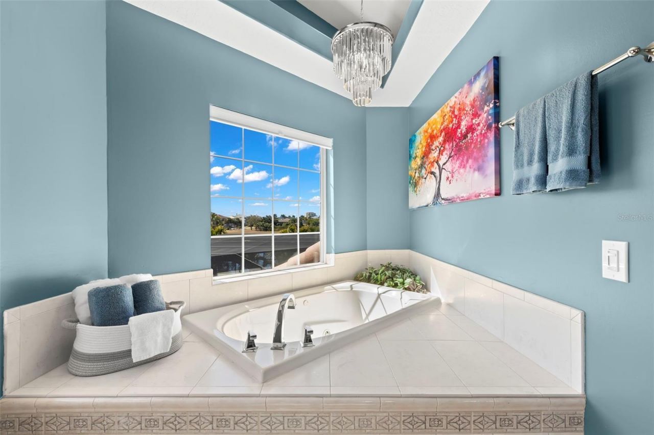 5264 61st Avenue S, Saint Petersburg, FL 33715 Photo