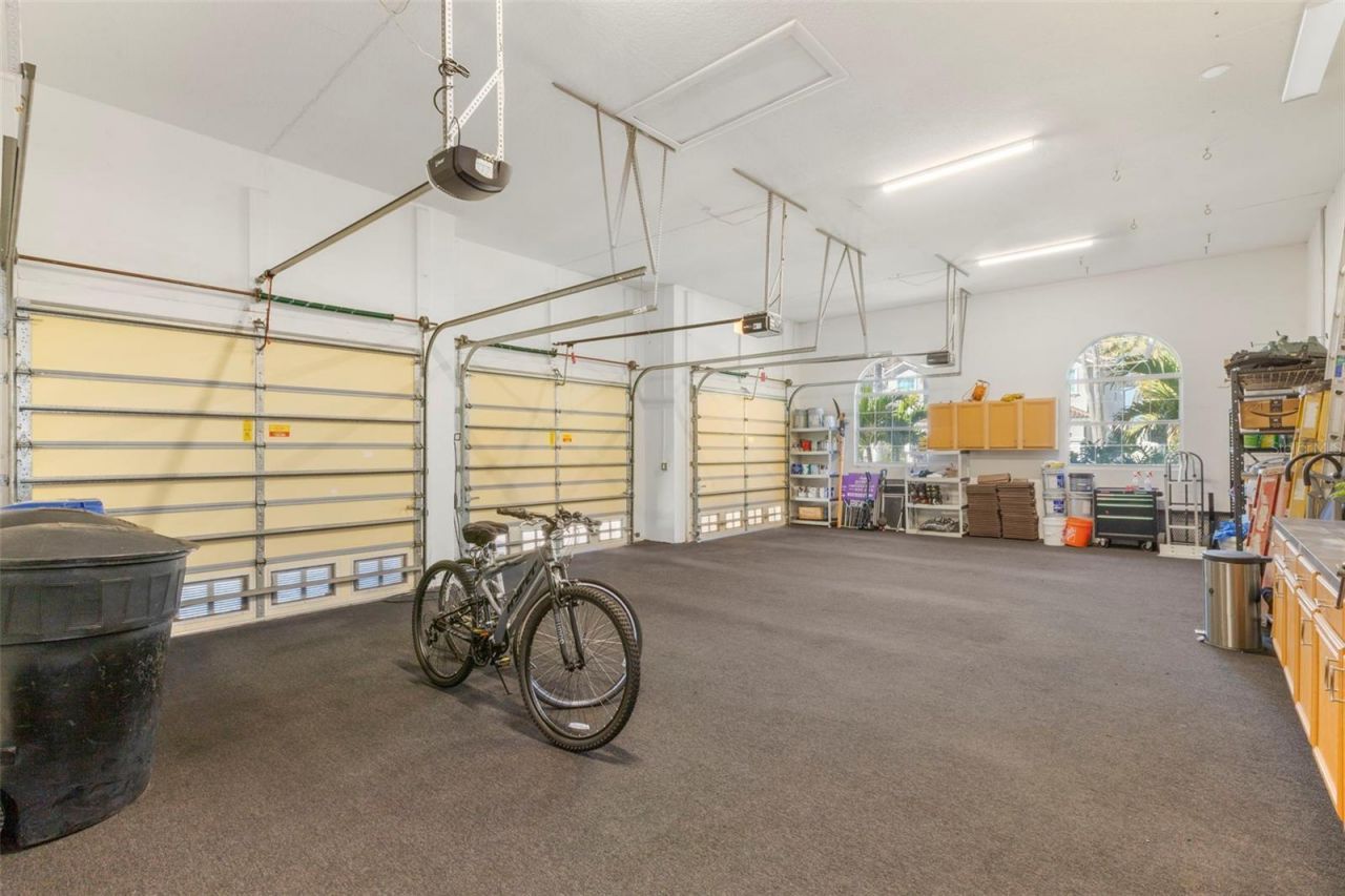 5264 61st Avenue S, Saint Petersburg, FL 33715 Photo