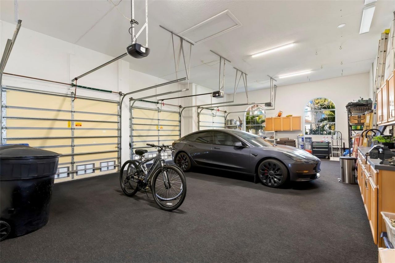 5264 61st Avenue S, Saint Petersburg, FL 33715 Photo