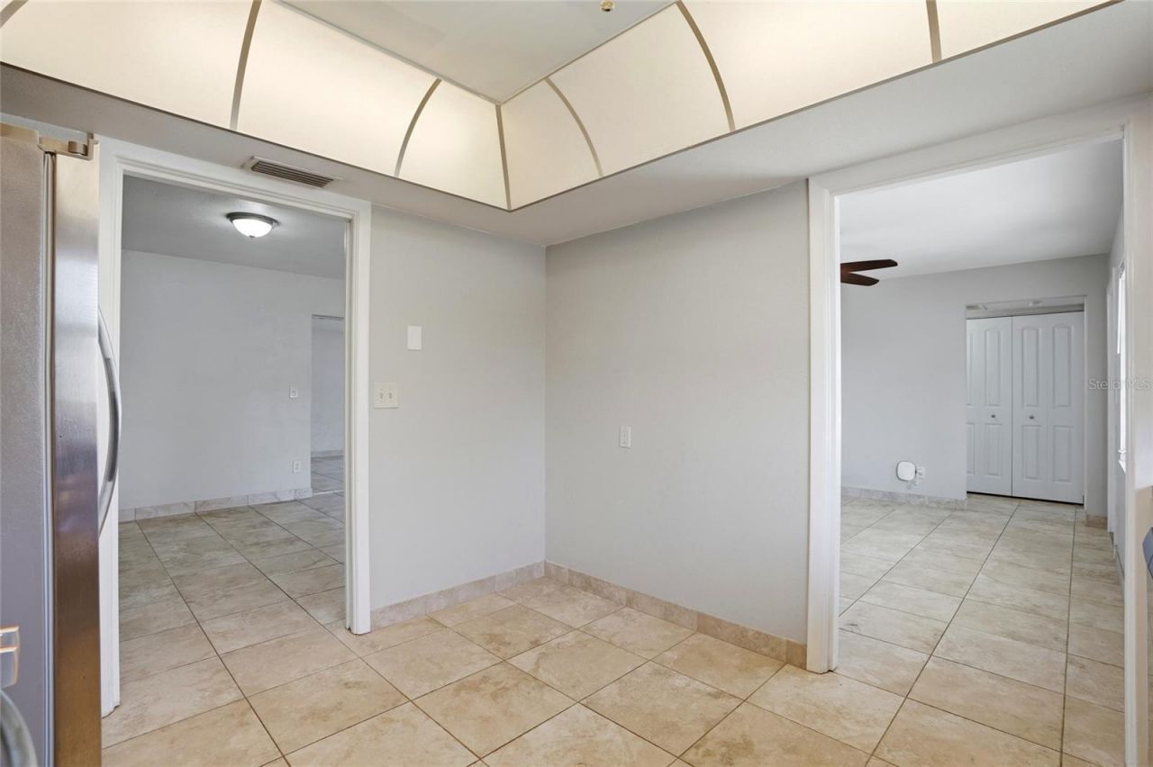 6338 21st Street N, Saint Petersburg, FL 33702 Photo