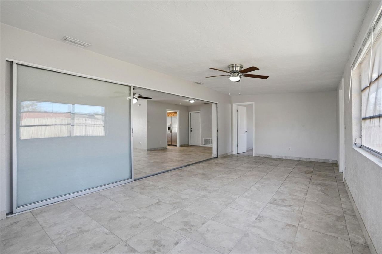 6338 21st Street N, Saint Petersburg, FL 33702 Photo