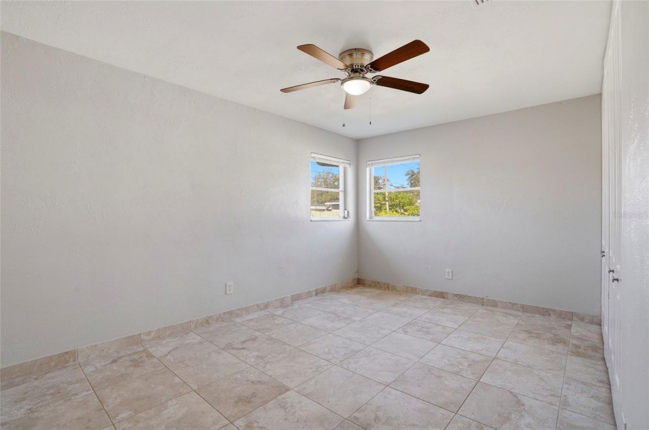 6338 21st Street N, Saint Petersburg, FL 33702 Photo