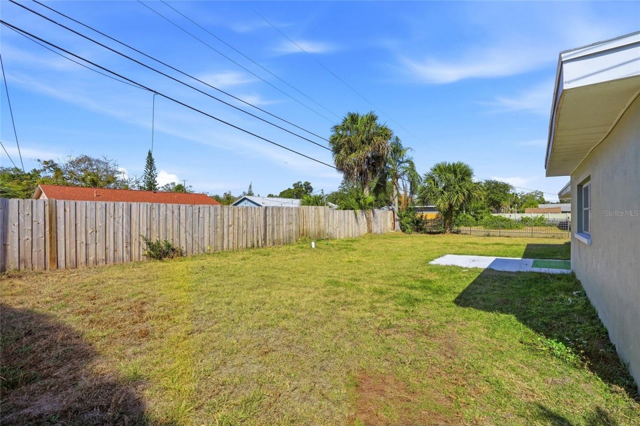 6338 21st Street N, Saint Petersburg, FL 33702 Photo