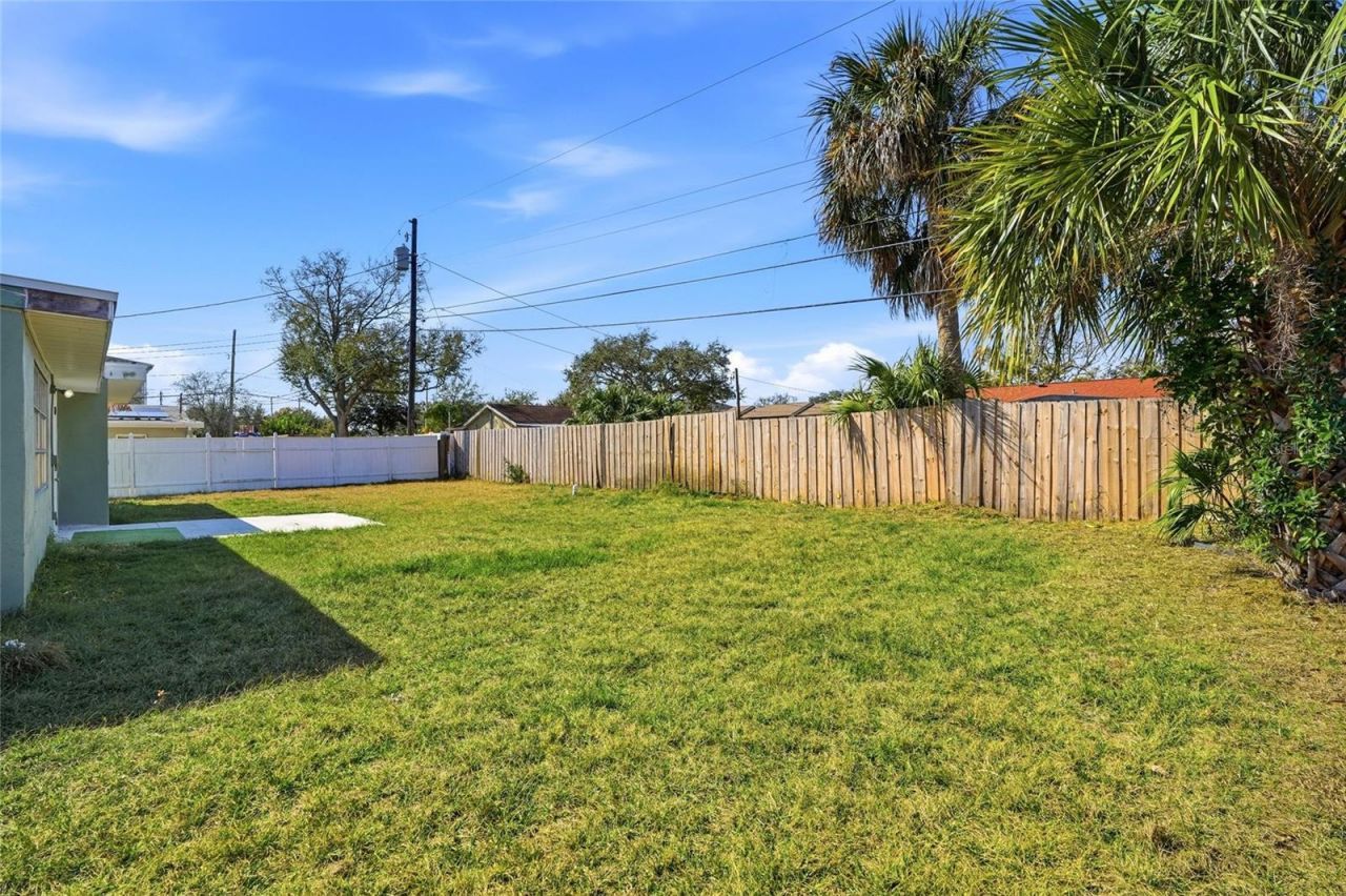 6338 21st Street N, Saint Petersburg, FL 33702 Photo