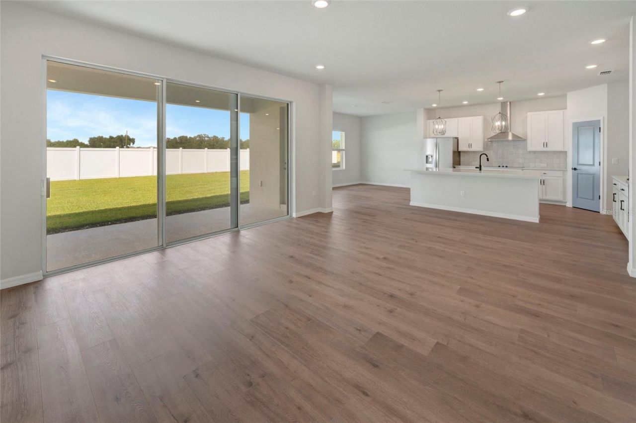 15235 Eastlyn Drive, Bradenton, FL 34212 Photo
