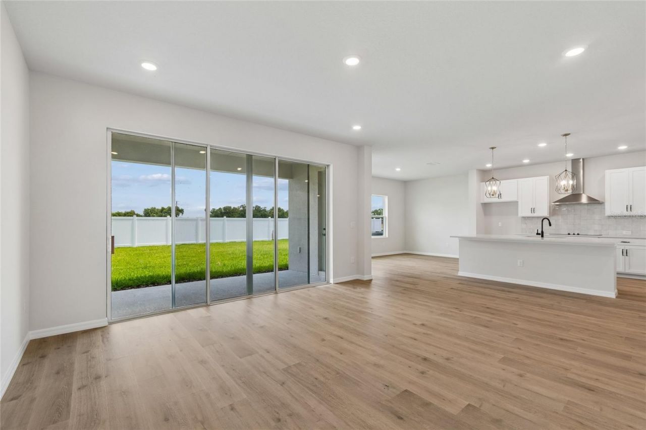 15235 Eastlyn Drive, Bradenton, FL 34212 Photo